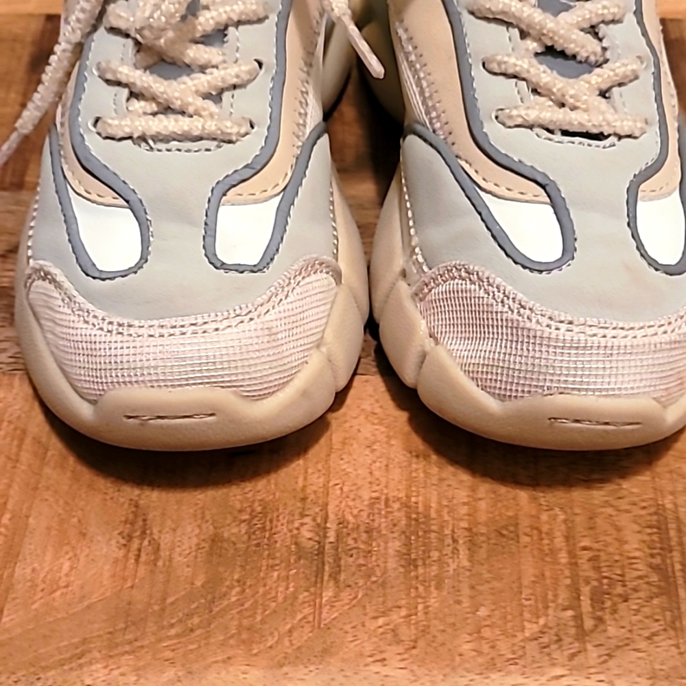 👟👟 - Picture 8 of 8